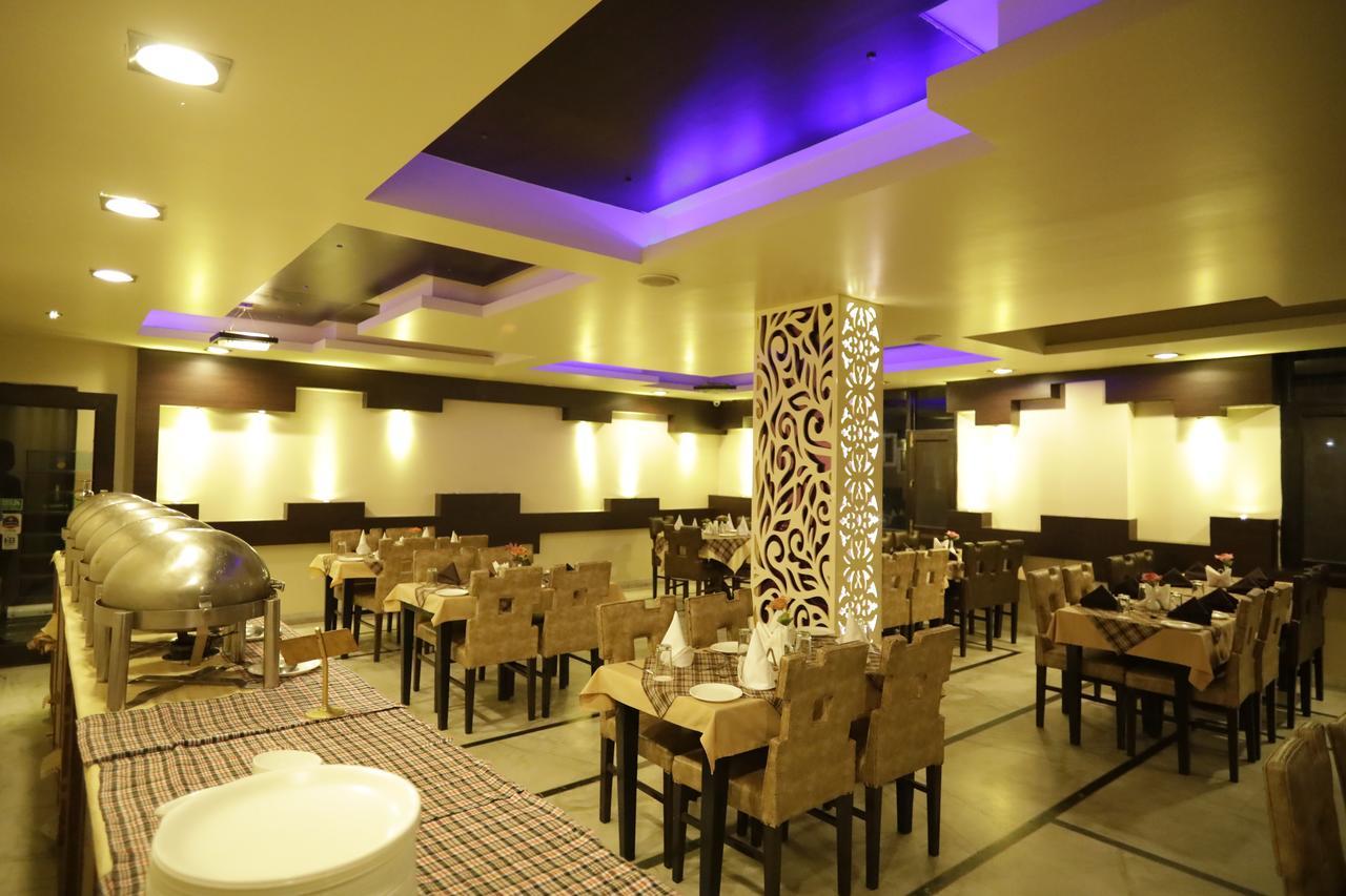 Hotel Park Paradise Manali Манали Экстерьер фото